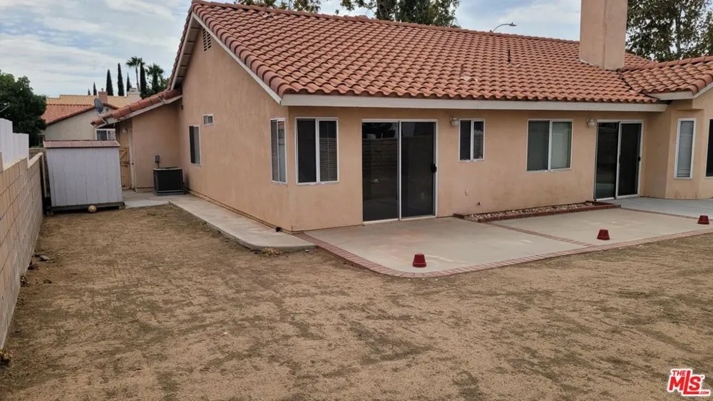 40001 Palmetto Drive Palmdale, CA 93551