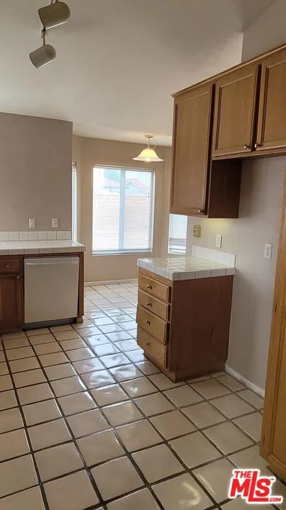 40001 Palmetto Drive Palmdale, CA 93551