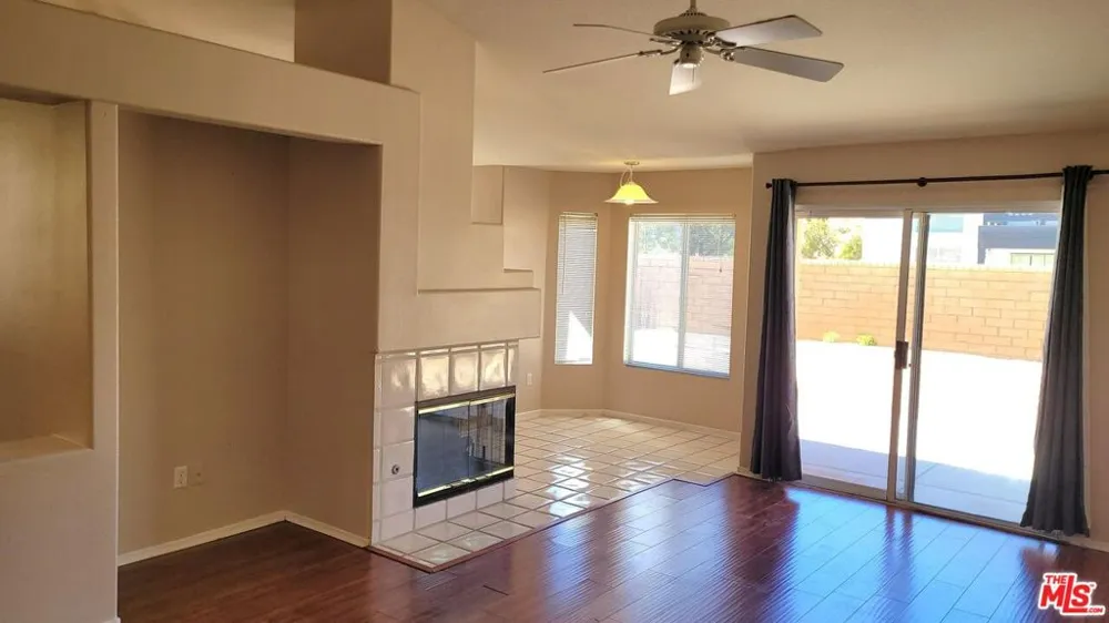 40001 Palmetto Drive Palmdale, CA 93551