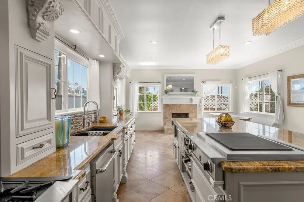 2500 Anabas Avenue San Pedro, CA 90732
