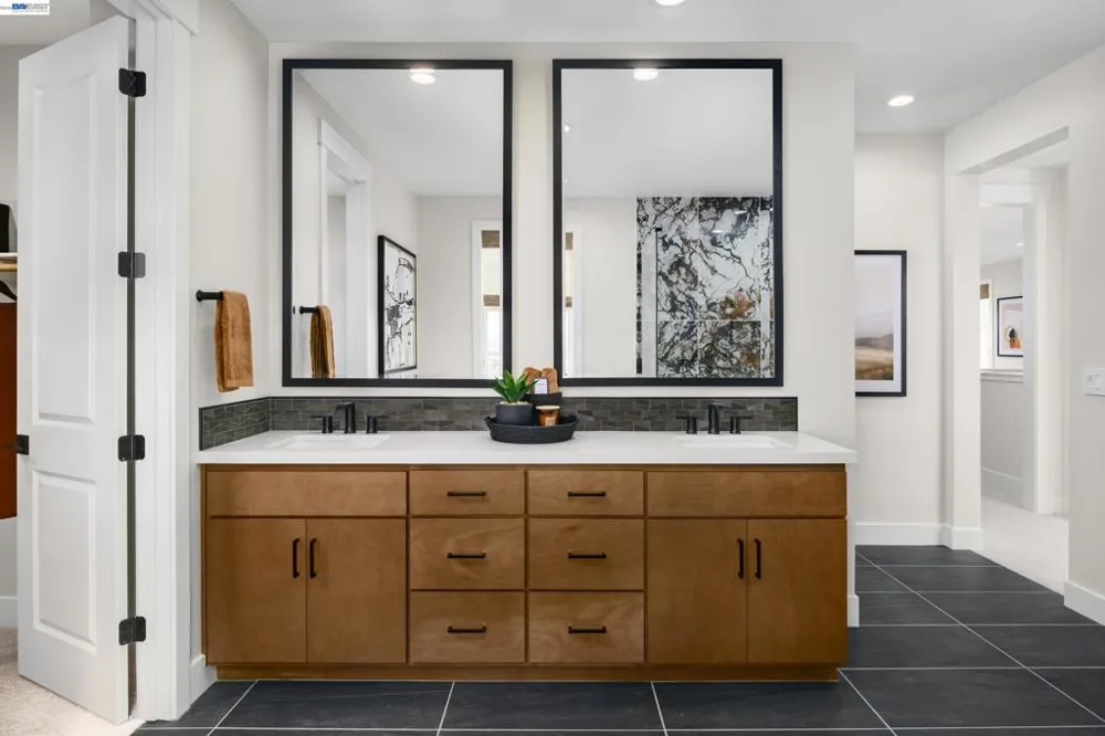 3801 Shorthorn Street Dublin, CA 94568