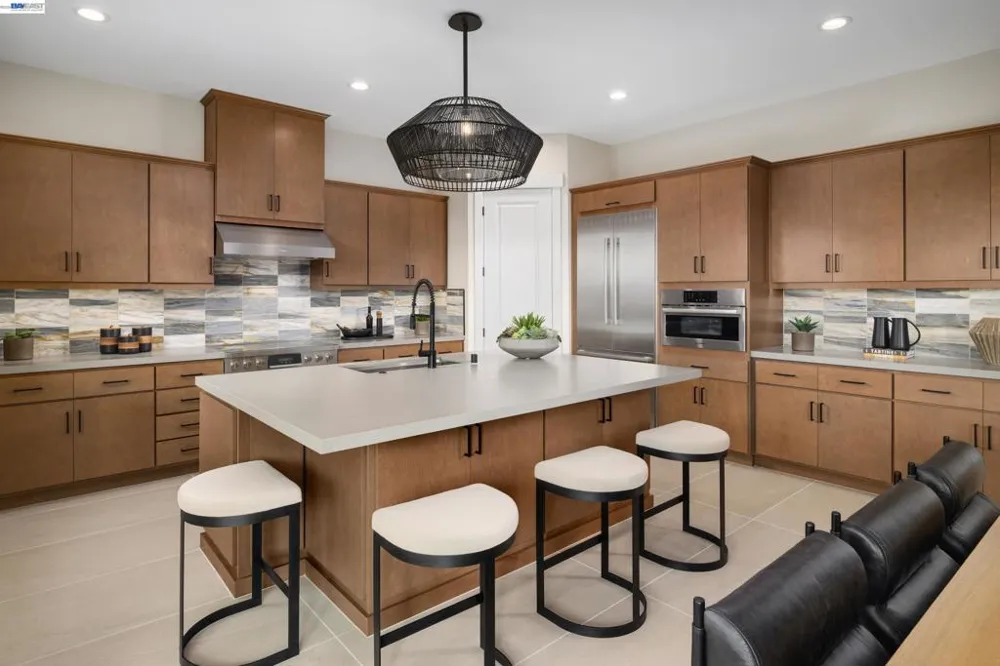 3801 Shorthorn Street Dublin, CA 94568
