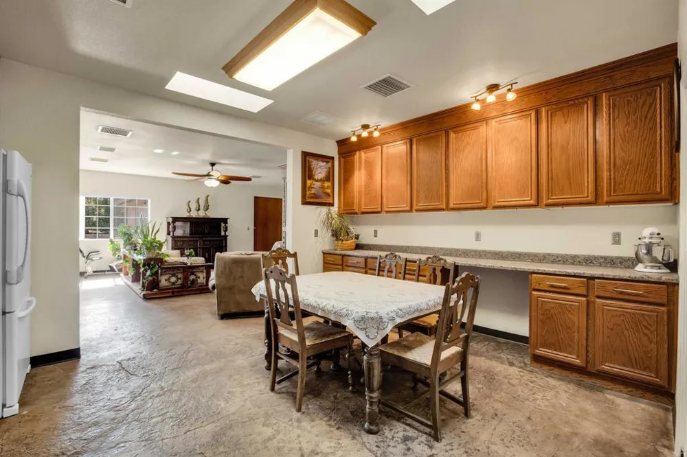 57885 El Dorado Drive Yucca Valley, CA 92284