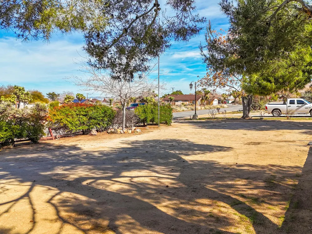 57885 El Dorado Drive Yucca Valley, CA 92284