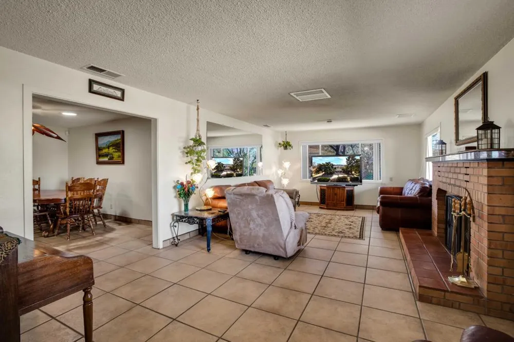 57885 El Dorado Drive Yucca Valley, CA 92284