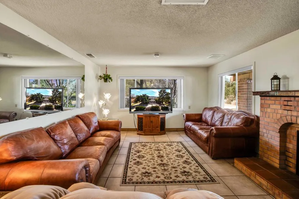 57885 El Dorado Drive Yucca Valley, CA 92284