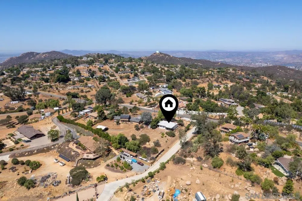 497 Mountain View Road El Cajon, CA 92021