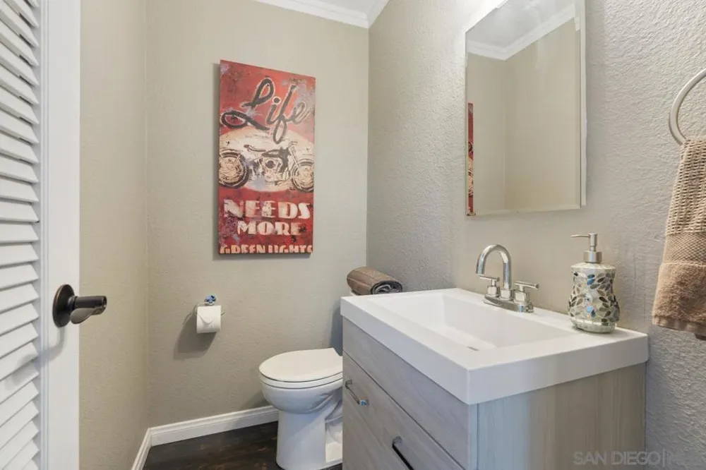 497 Mountain View Road El Cajon, CA 92021