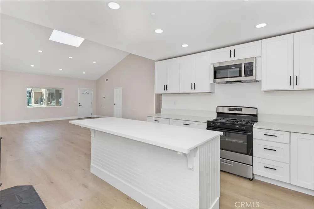 7245 Del Rosa Avenue San Bernardino, CA 92404