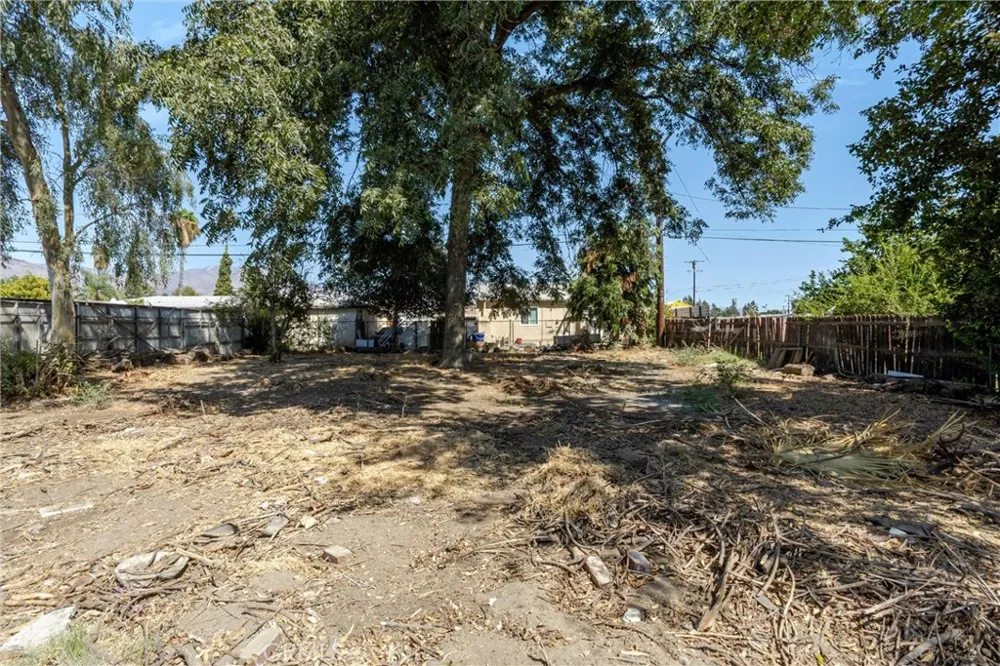 7245 Del Rosa Avenue San Bernardino, CA 92404