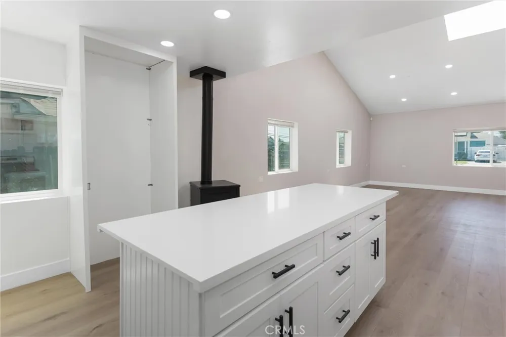 7245 Del Rosa Avenue San Bernardino, CA 92404