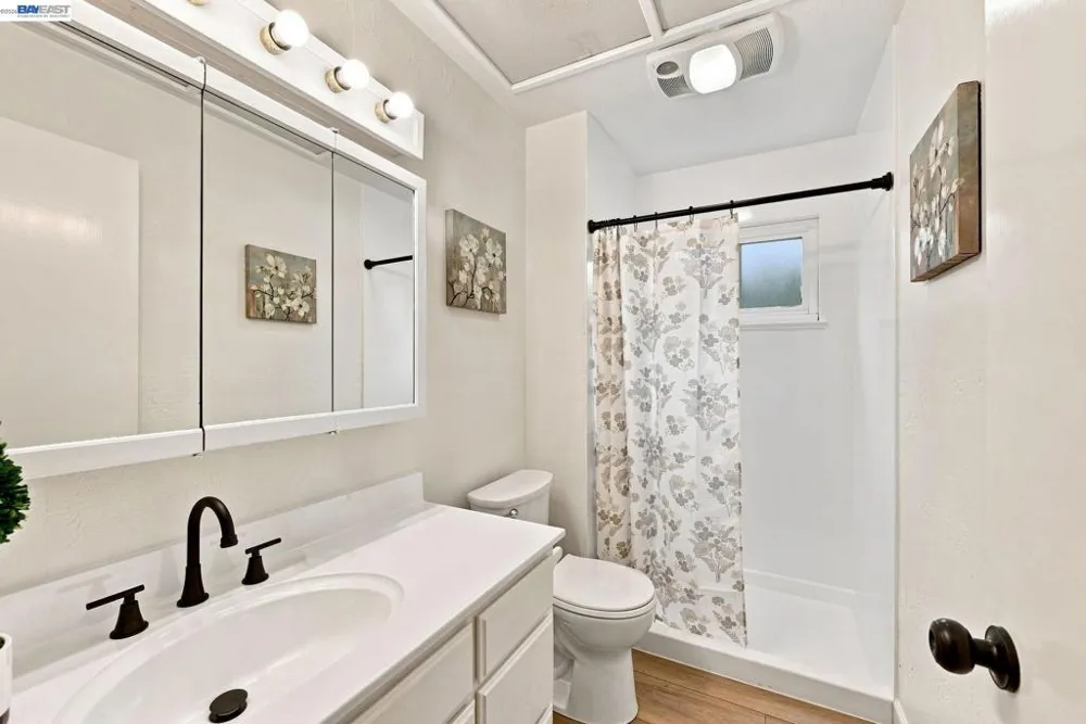 34446 Helston Pl. Fremont, CA 94555