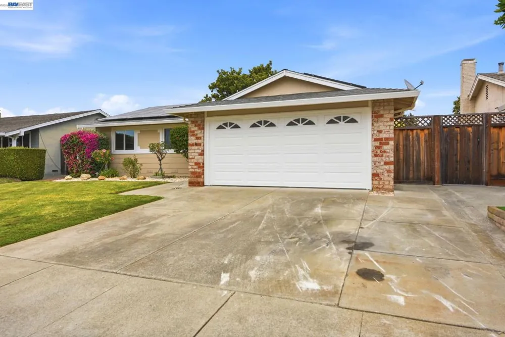 34446 Helston Pl. Fremont, CA 94555