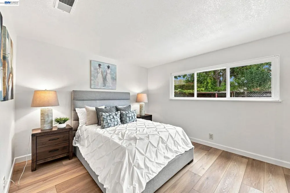 34446 Helston Pl. Fremont, CA 94555