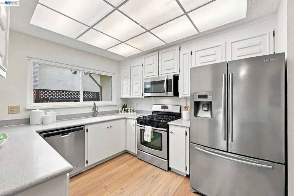 34446 Helston Pl. Fremont, CA 94555