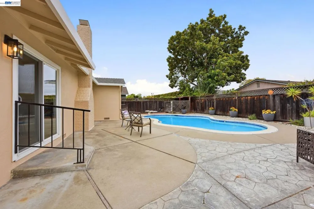 34446 Helston Pl. Fremont, CA 94555