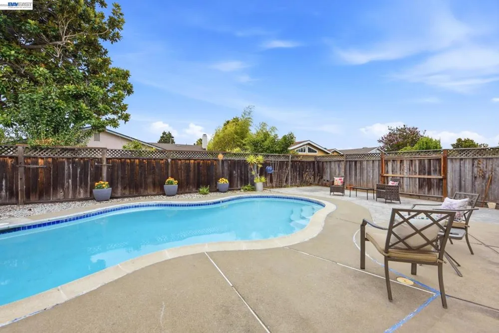 34446 Helston Pl. Fremont, CA 94555