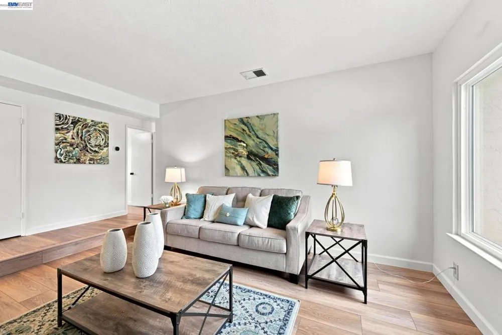 34446 Helston Pl. Fremont, CA 94555