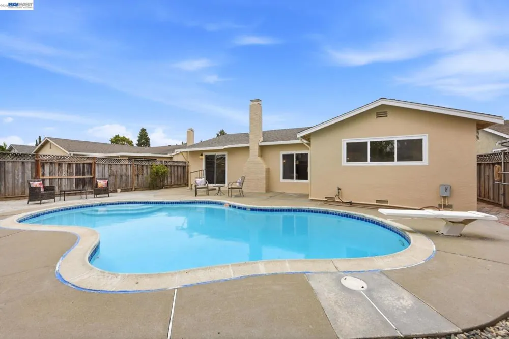 34446 Helston Pl. Fremont, CA 94555