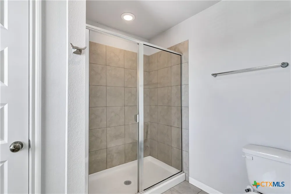 128 Old Stagecoach Road Jarrell, TX 76537