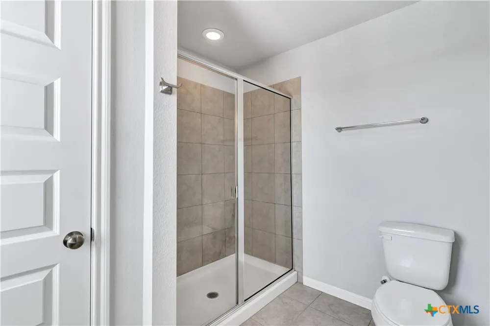 128 Old Stagecoach Road Jarrell, TX 76537