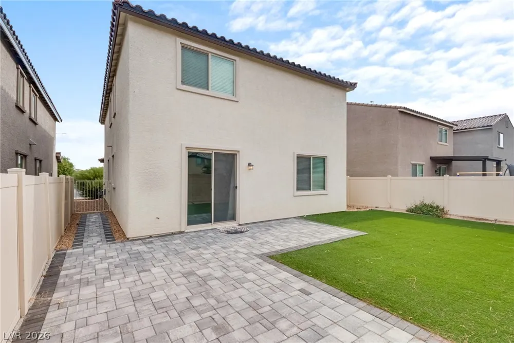 126 Pivot Avenue North Las Vegas, NV 89031