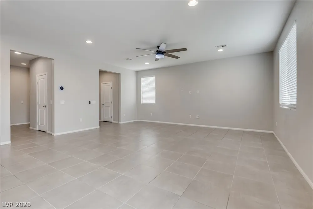 126 Pivot Avenue North Las Vegas, NV 89031