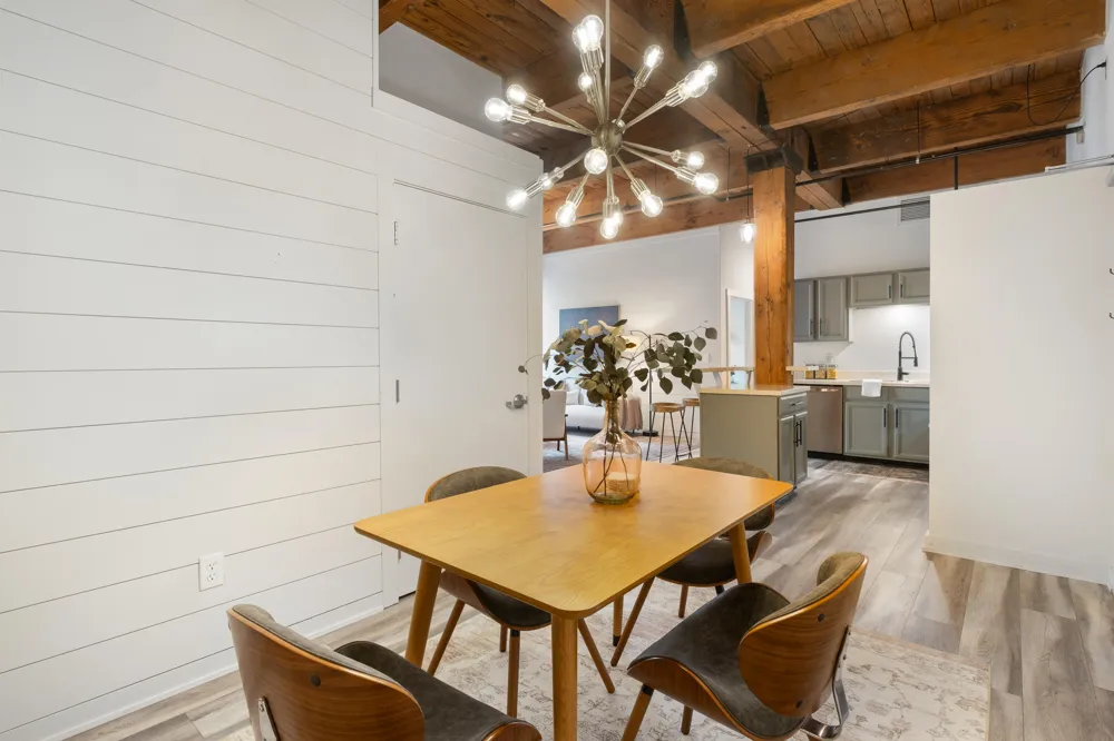 940 Monroe Avenue NW #221 Grand Rapids City, MI 49503
