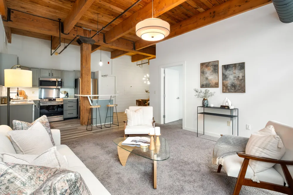 940 Monroe Avenue NW #221 Grand Rapids City, MI 49503