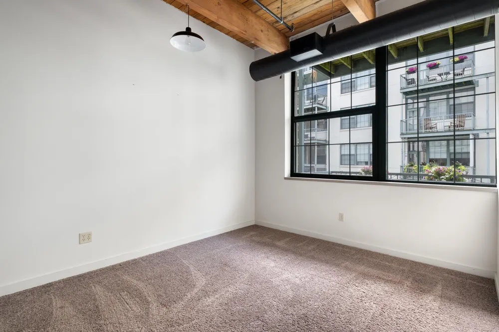 940 Monroe Avenue NW #221 Grand Rapids City, MI 49503