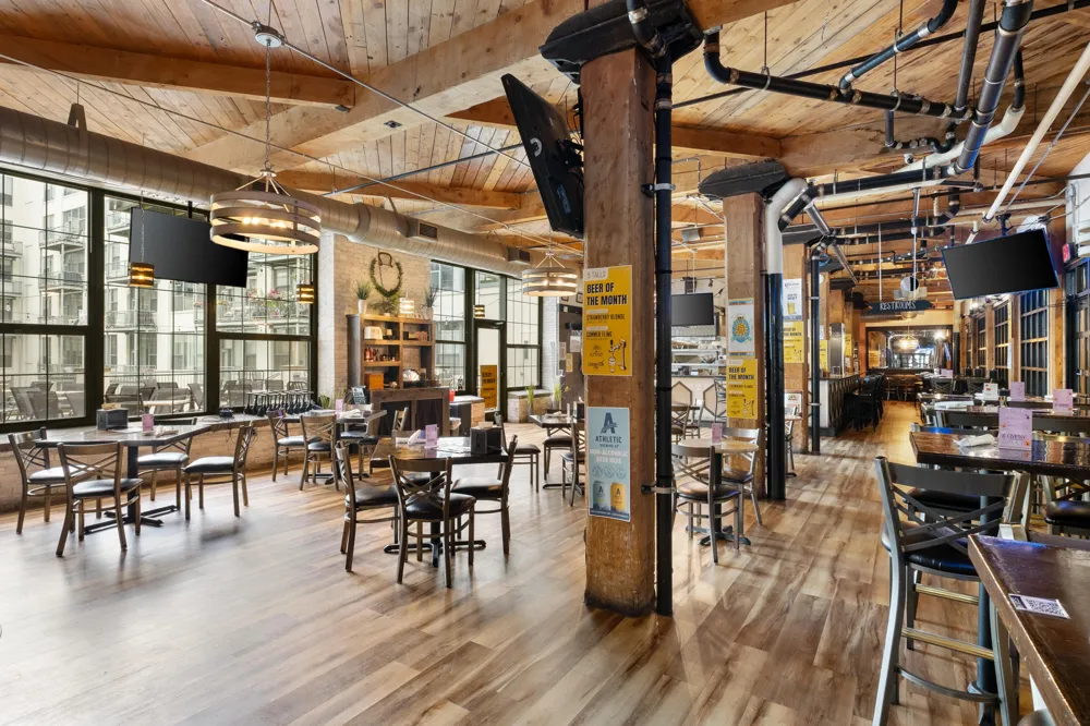 940 Monroe Avenue NW #221 Grand Rapids City, MI 49503
