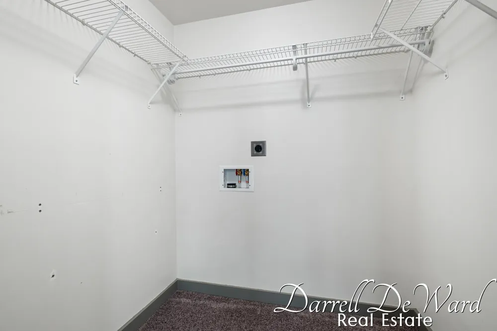 940 Monroe Avenue NW #221 Grand Rapids City, MI 49503