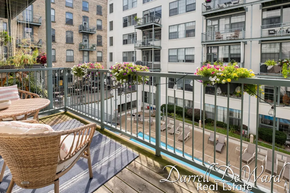 940 Monroe Avenue NW #221 Grand Rapids City, MI 49503