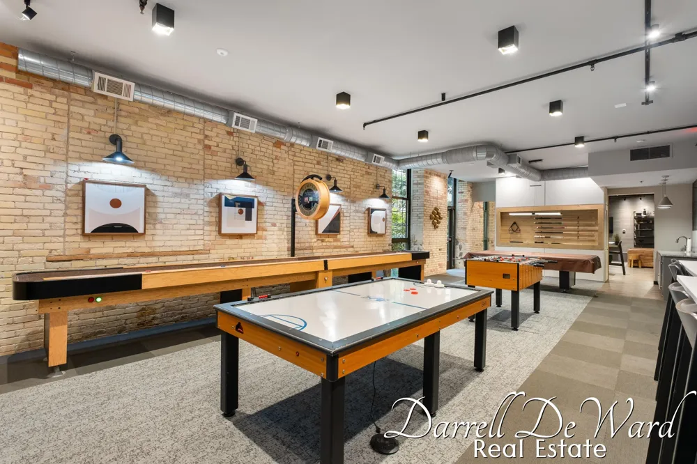 940 Monroe Avenue NW #221 Grand Rapids City, MI 49503