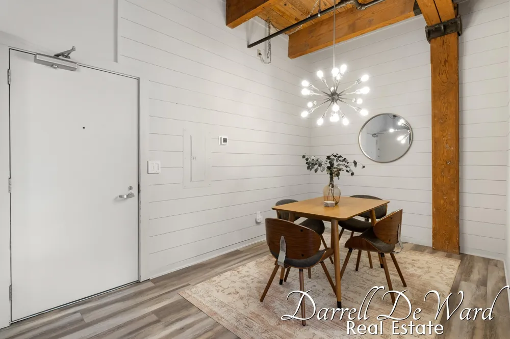 940 Monroe Avenue NW #221 Grand Rapids City, MI 49503