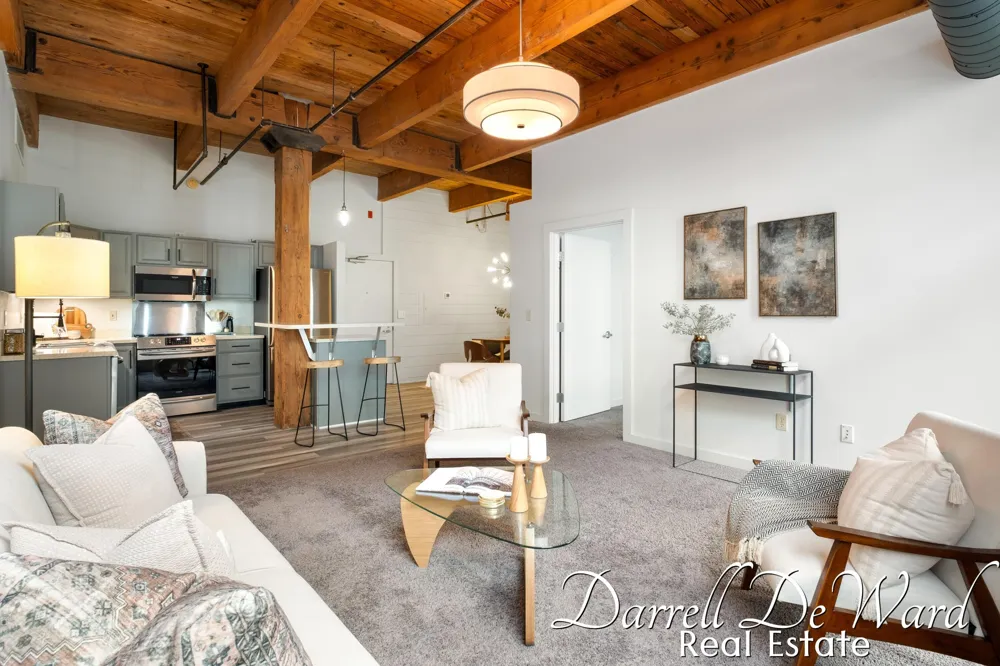 940 Monroe Avenue NW #221 Grand Rapids City, MI 49503