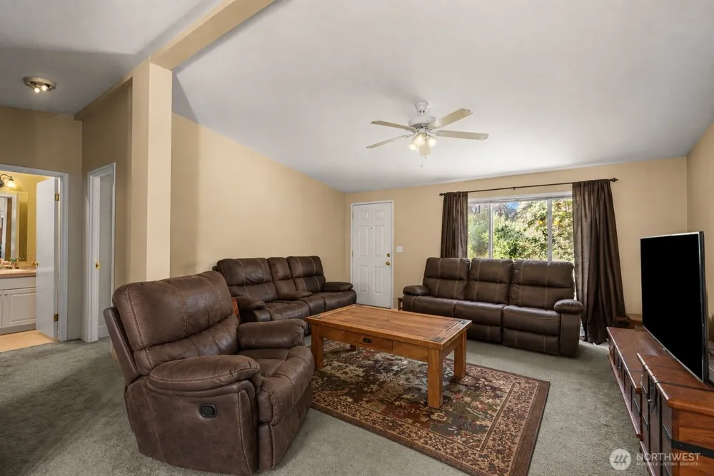24608 Spur Street Leavenworth, WA 98826