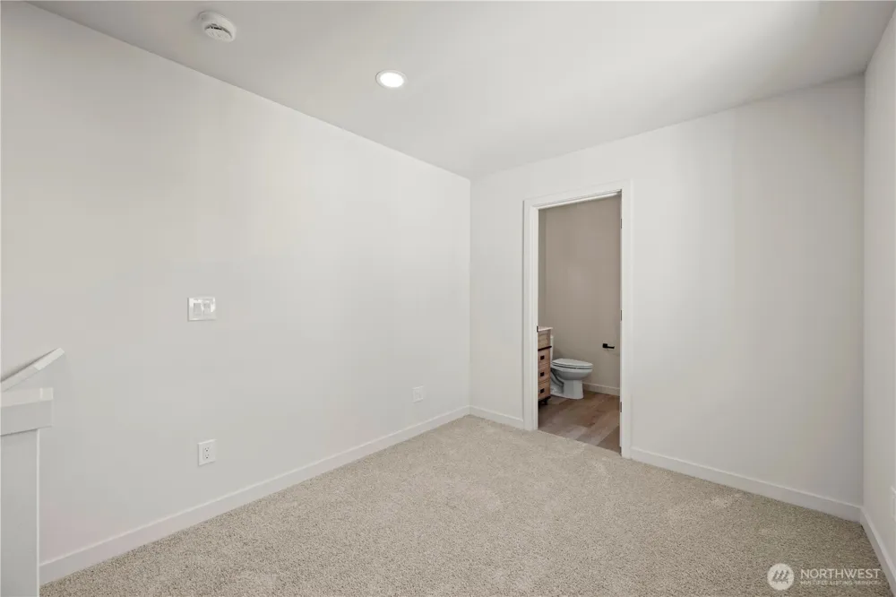 202 S Alder Avenue #A Granite Falls, WA 98252