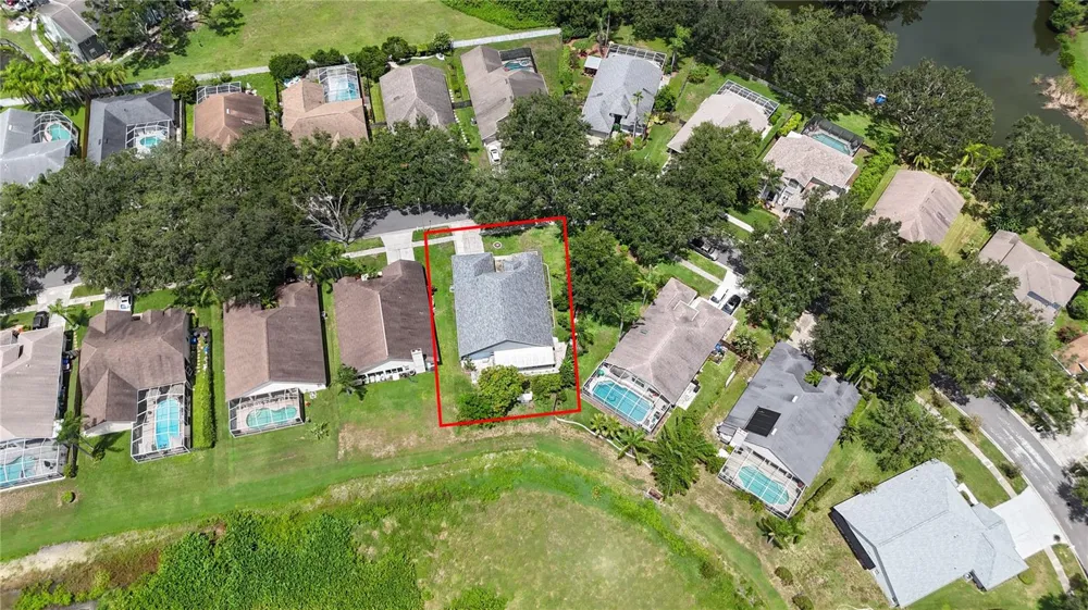 16505 LAKE HEATHER DRIVE Tampa, FL 33618