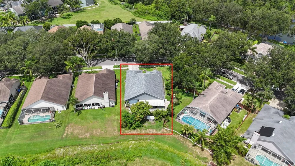 16505 LAKE HEATHER DRIVE Tampa, FL 33618