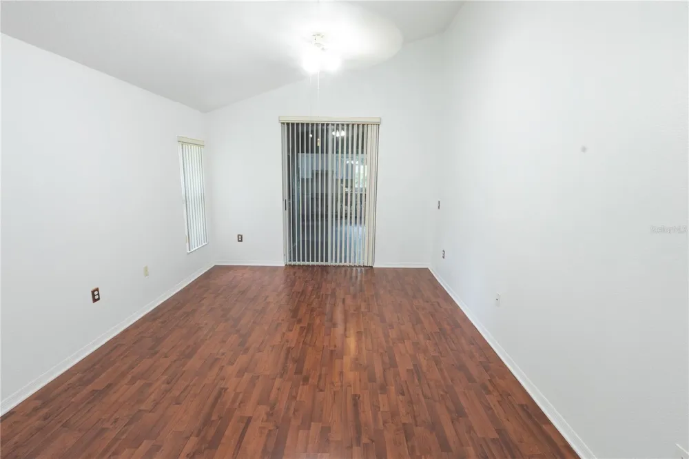 16505 LAKE HEATHER DRIVE Tampa, FL 33618