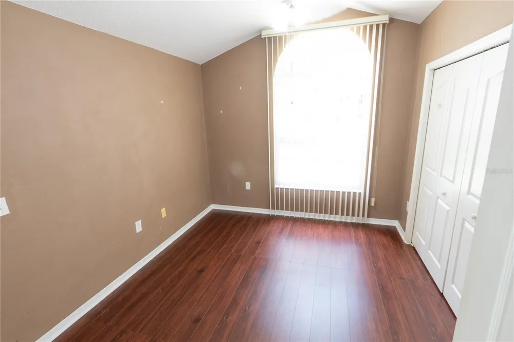 16505 LAKE HEATHER DRIVE Tampa, FL 33618