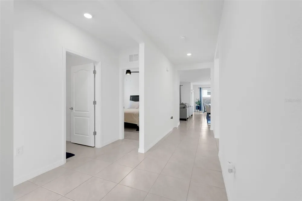 11400 AMBER RIDGE DRIVE Zellwood, FL 32798