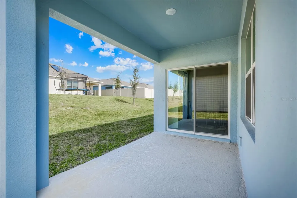 11400 AMBER RIDGE DRIVE Zellwood, FL 32798