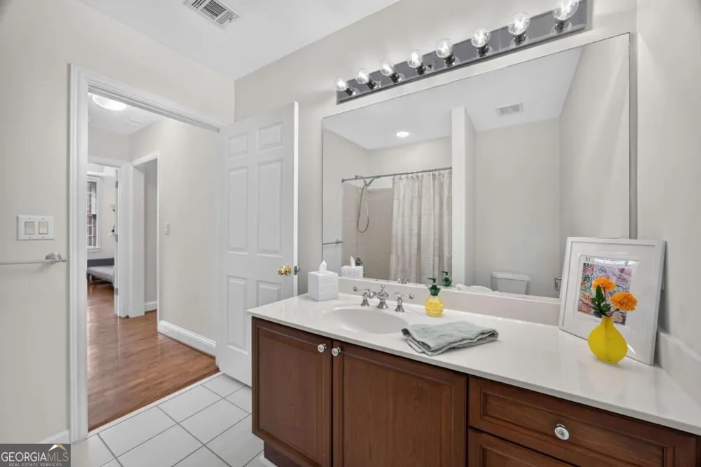 1735 Peachtree ST NE Atlanta, GA 30309