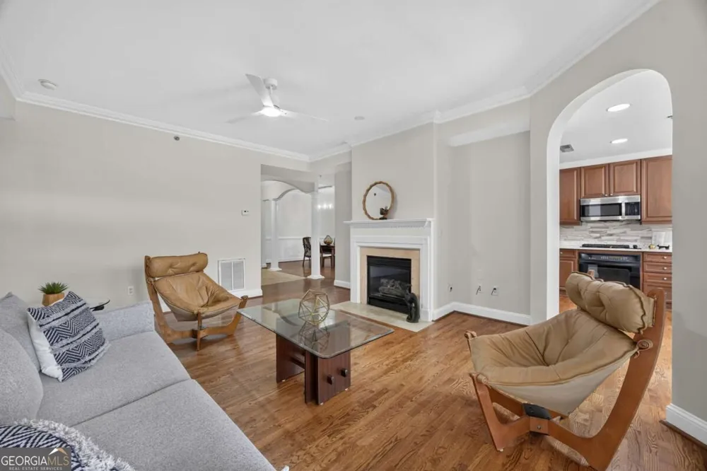 1735 Peachtree ST NE Atlanta, GA 30309