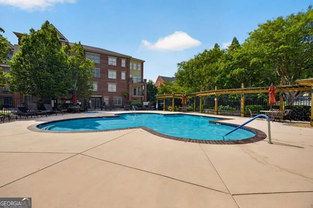 1735 Peachtree ST NE Atlanta, GA 30309