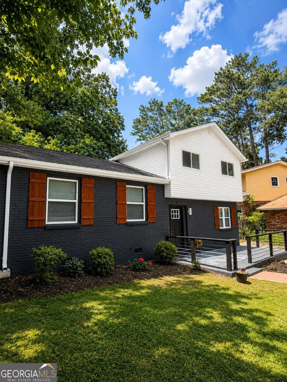 2247 Green Forrest DR Decatur, GA 30032