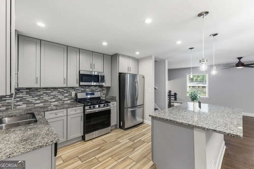 2247 Green Forrest DR Decatur, GA 30032