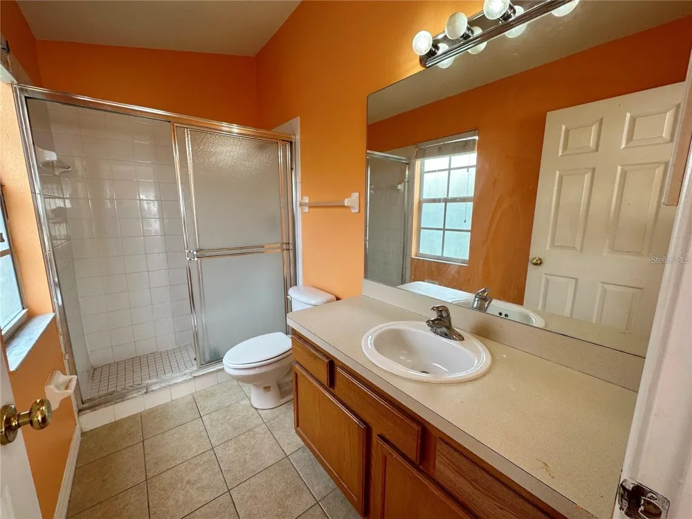 5310 61ST TERRACE St Petersburg, FL 33709